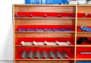 供應(yīng)華東六省一市彩鋼瓦，專(zhuān)業(yè)建材服務(wù)助您建筑無(wú)憂